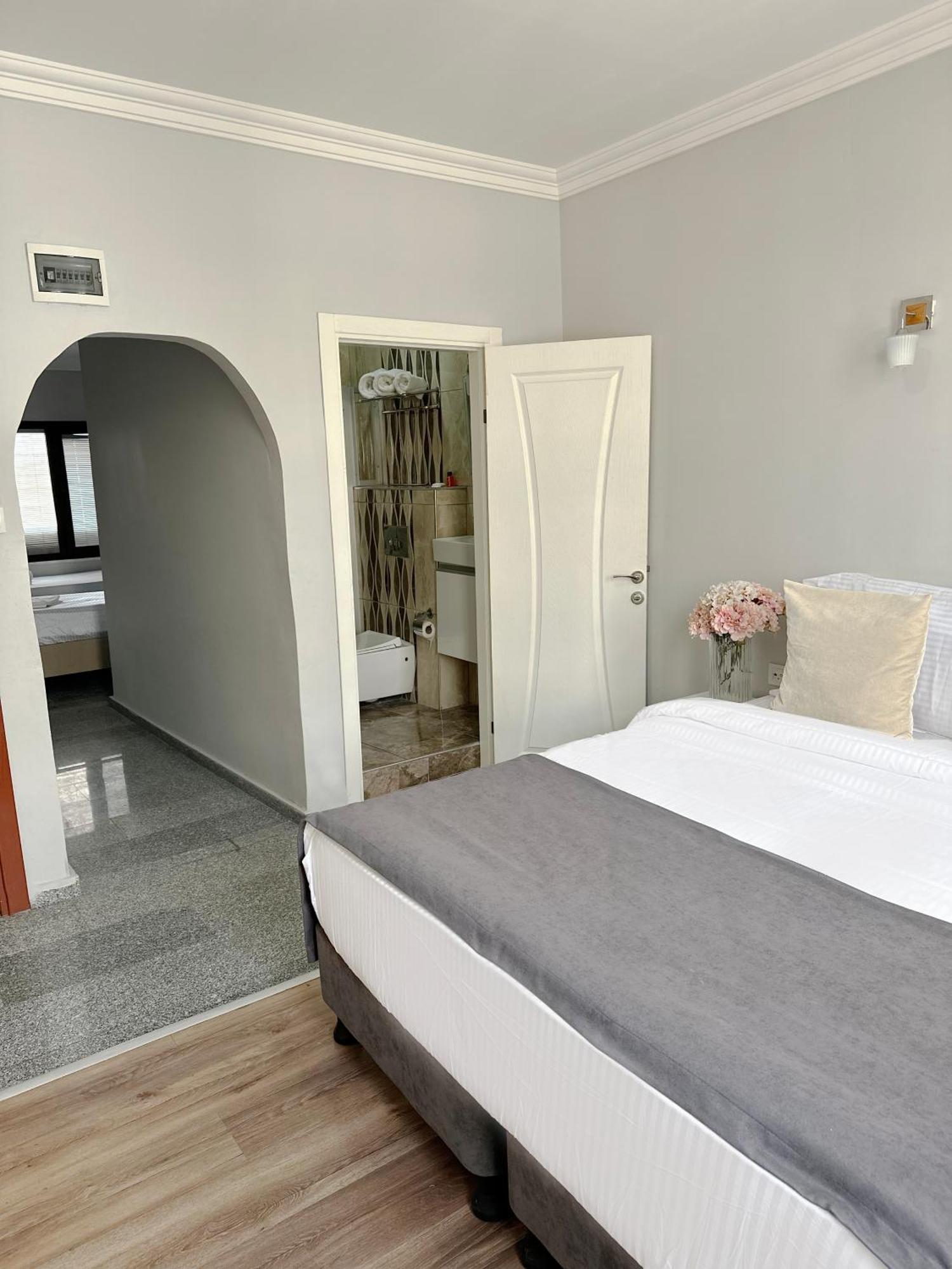 Antik Ipek Hotel Istanbul Exteriör bild